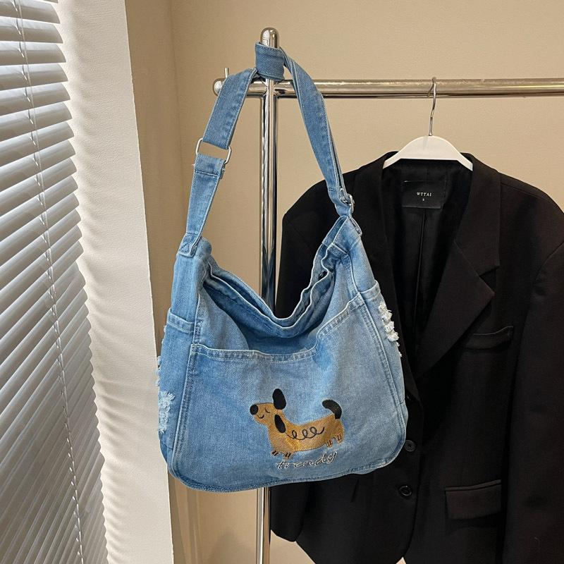 

Fashi Embroidered Crossbody Bag Women Casual Denim Shoulder Bag Large Capacity Comfortable and Versatile Texture Storage Bag синій