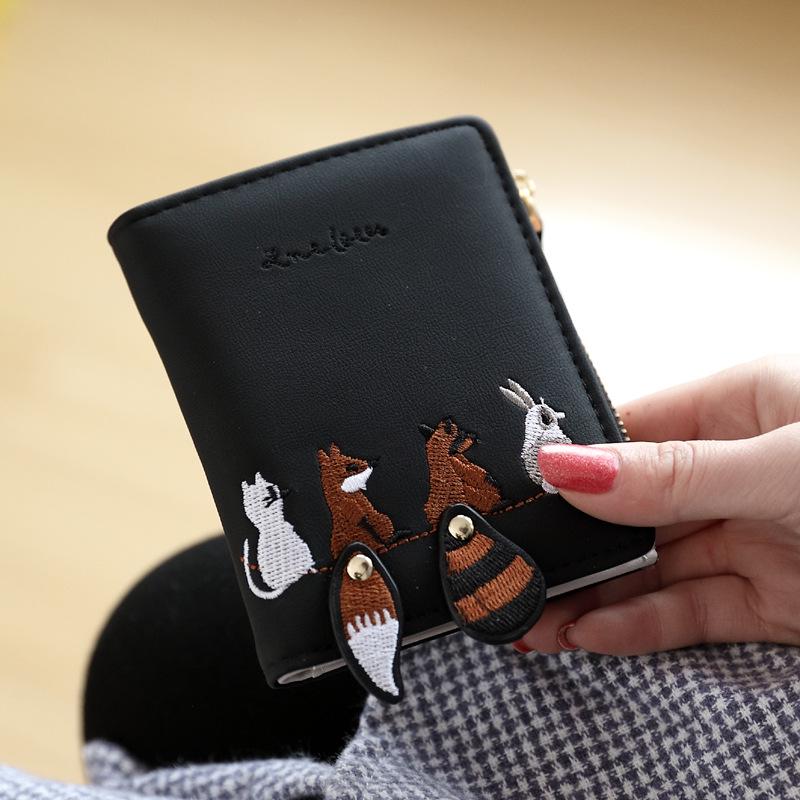 Korean Style Embroidered Zipper Wallet: Cute, Compact Women's Multi-Card Coin Purse