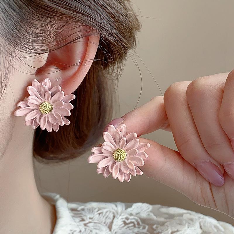 Cercei cu flori cu margarete colorate cu dopamină, cu temperament versatil, primăvară, vară, super nemuritoare, pentru femei