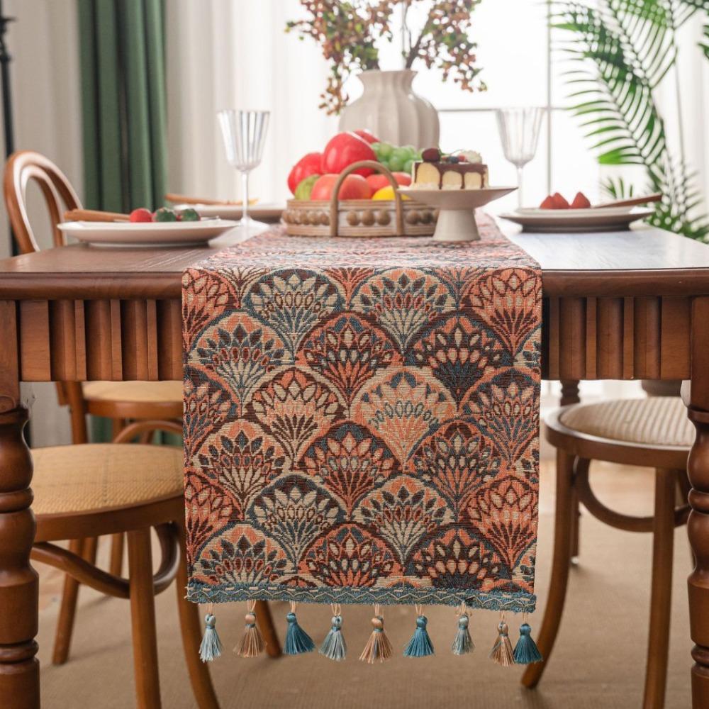 Elegant Vintage Jacquard Table Runner Flower Pattern with Tassel Tablecloth Thickened Table Cover New Year