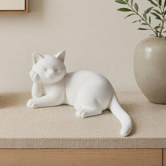 3D Printed Cat Statue, Small Holding Face Cat Figurine, Cute Animal Sculpture for Office Desk Decor, Gifts for Cats Lovers