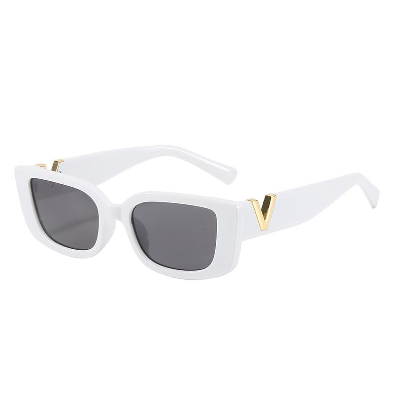 New Sunglasses Metal V Square Fashion Sunglasses Lady Retro Street Po Candy Colored Glasses Ins