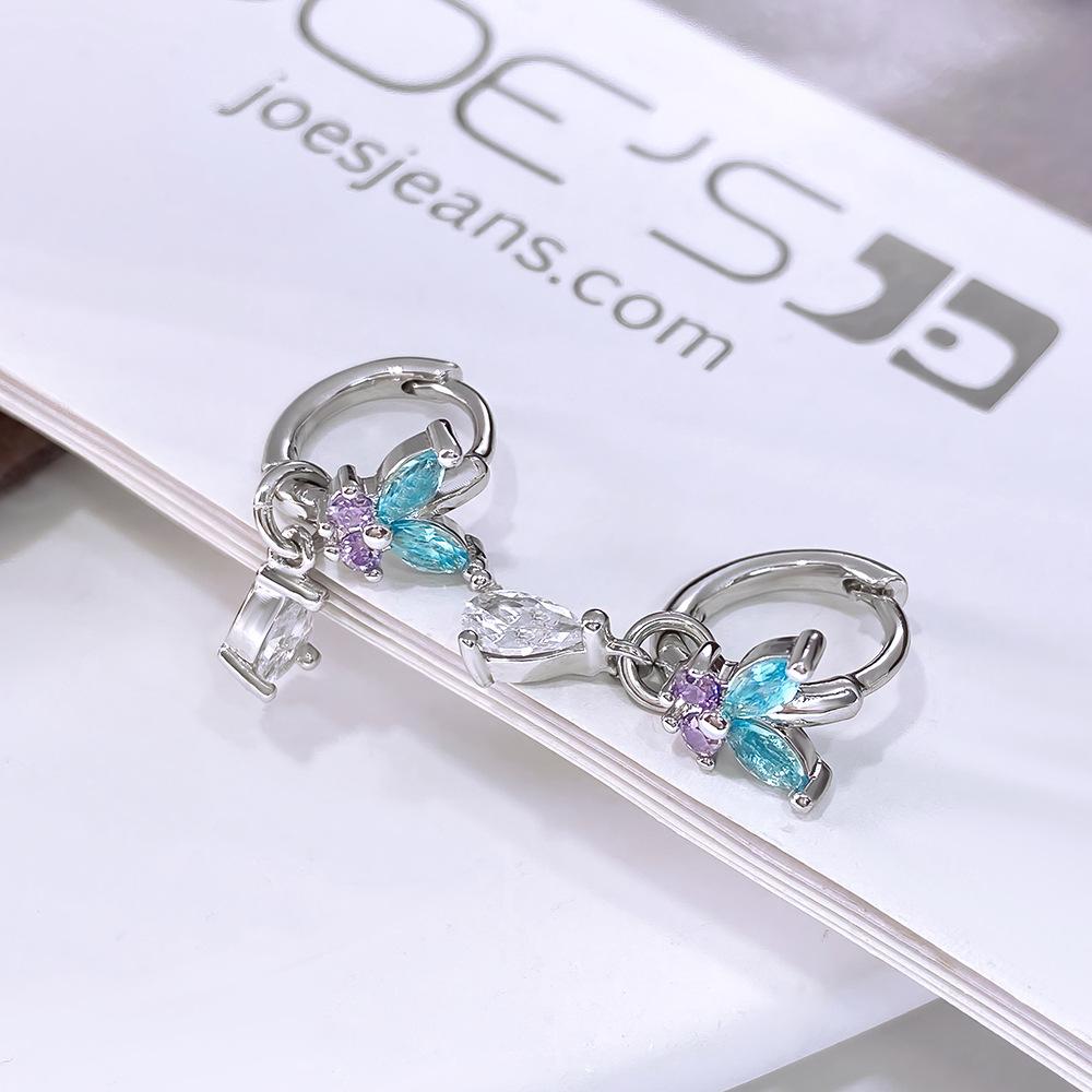 

Butterfly Tassel Rhinestone Ear Cuff Light Luxury Sweet Earring Elegant Inlaid Ear Jewelry