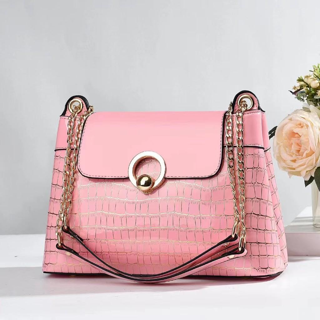 Trendy Chain Shoulder Bag For Women Featuring Soft Pu Material Available In Multiple Colors