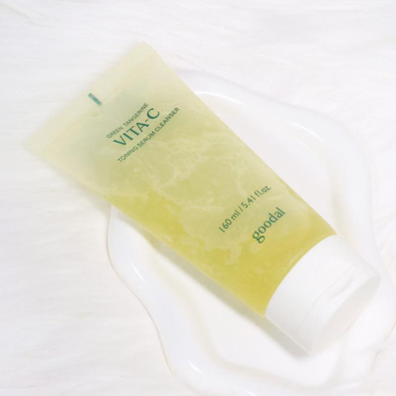 Goodal Green Tangerine Vita C Toning Serum Cleanser 160ml