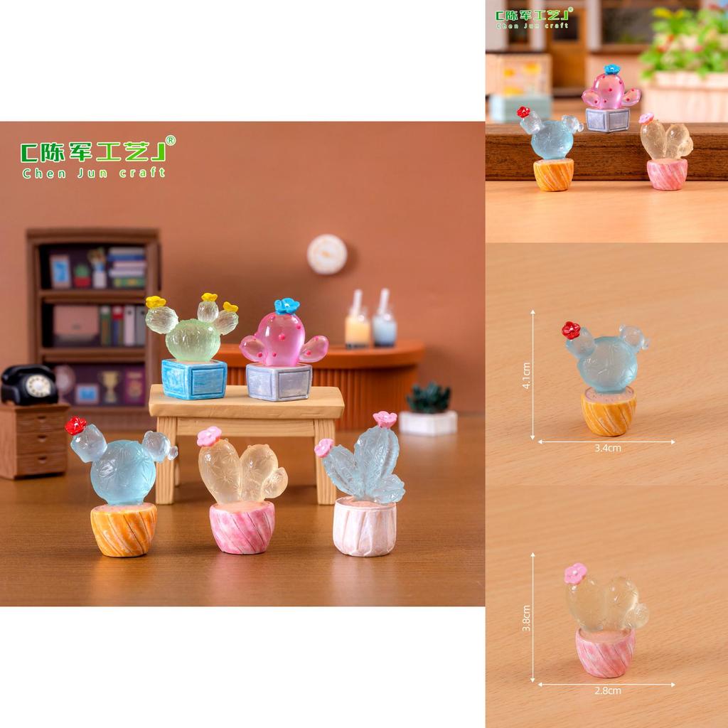 Glow In The Dark Miniature Cactus Resin Figurine Creative Desktop Decoration