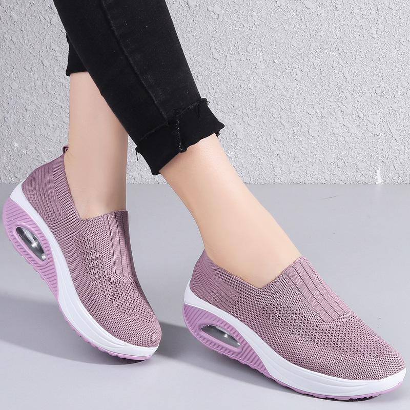 2025 autumn women's shoes kick comfortable fly-woven non-slip soft bottom mesh foreign trade breathable air cushion sports shoes
