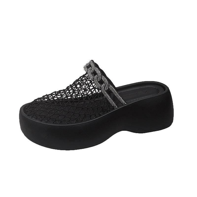 Baotou slippers women's summer outer wear 2025 new versatile skirt heightening beach cool slippers