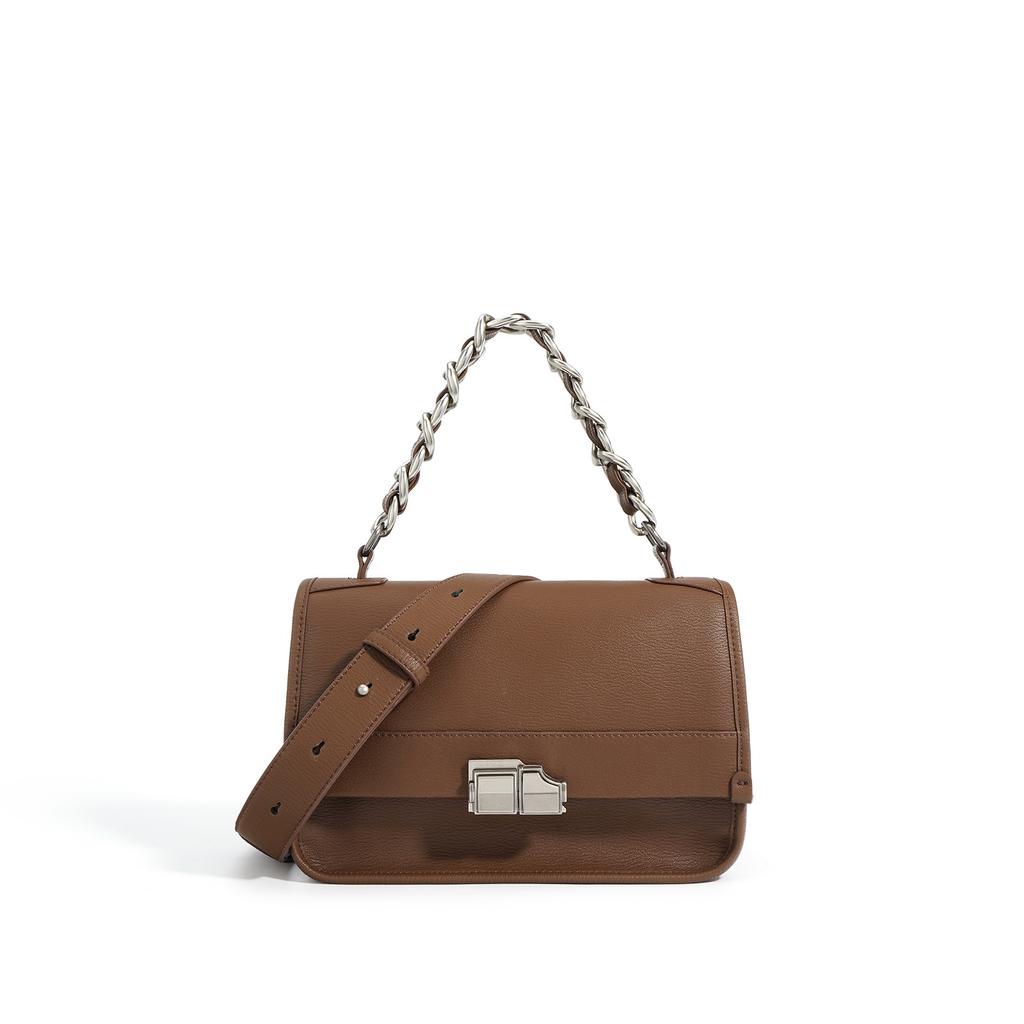 Leather Single-shoulder Crossbody Bag, A Versatile Small Square Bag for Early Spring Commuting, A Fashionable Chain Bag with A Niche Design