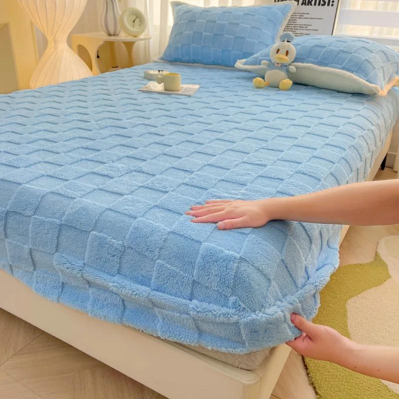 Coral Velvet Bedsheet Bedspread Milk Velvet Mattress Protective Cover Winter Plush Insulation Bedspread Single Queen King Size