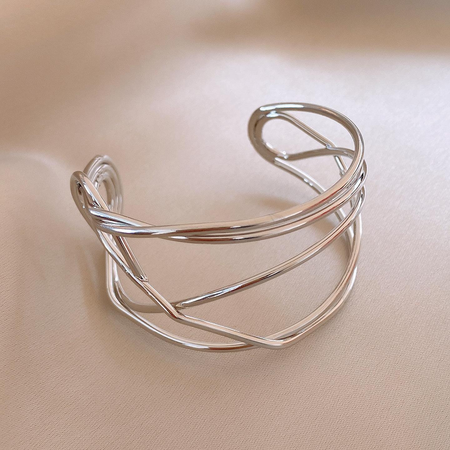 

Металлический геометрический браслет с открытым концом, браслет на руку, преувеличенный и простой универсальный браслет, украшение для женщины с холодным ветром