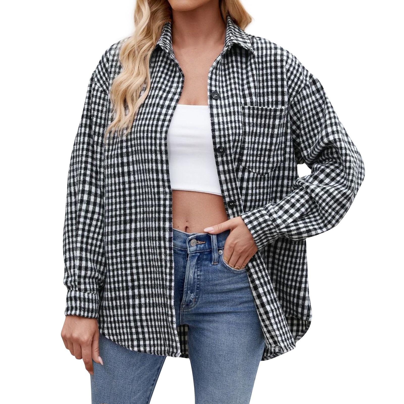 Женская модная широкая клетчатая куртка-рубашка с длинными рукавами и карманами — фото 3