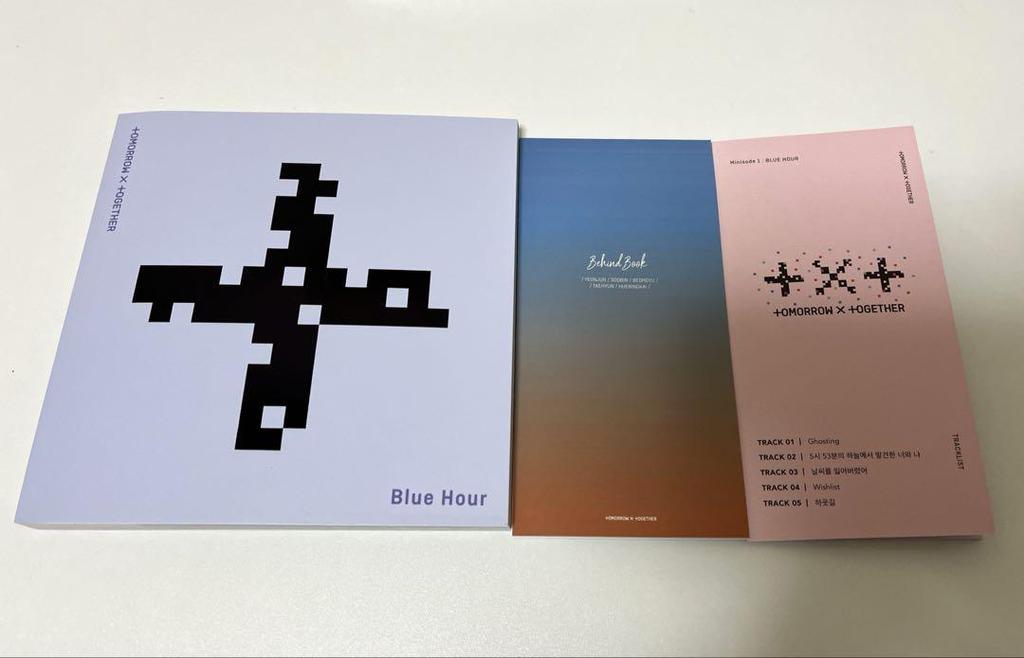 [USED] TXT Blue Hour BOX Weverse Global Bonus