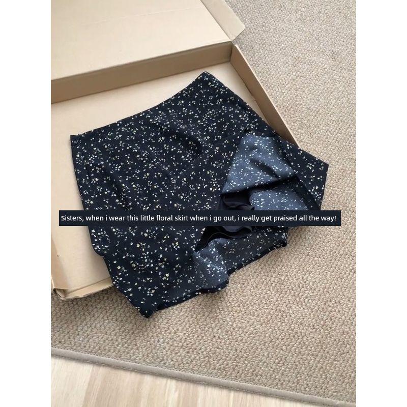 French-Style Black Floral Skirt for Women, New Summer Model, Sweet and Petite, High-Waisted, Slimming A-Line Short Skirt Black 40/45kg /S