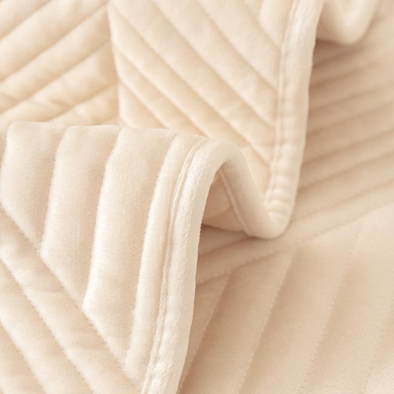 Sofa Cushion for All Seasons, Non-slip, Thickened Plush Cushion for Winter, Simple Modern Sofa Cover with Cloth Towel