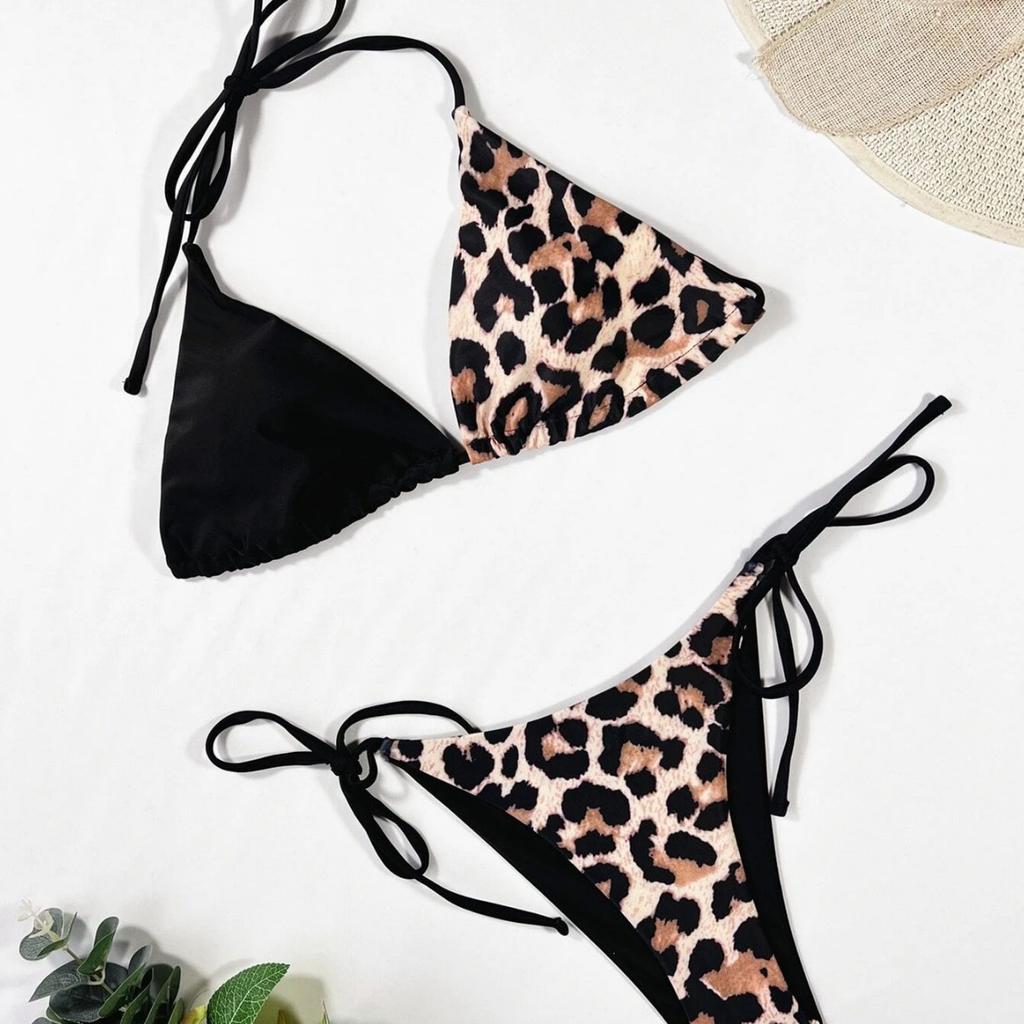 Nový Evropský a Americký Dvoudílný Dámský Plavky Leopardí Vzor Sexy Tanga s Zavazováním za Krk Bikini Trojúhelníkové Kalhotky Bikini