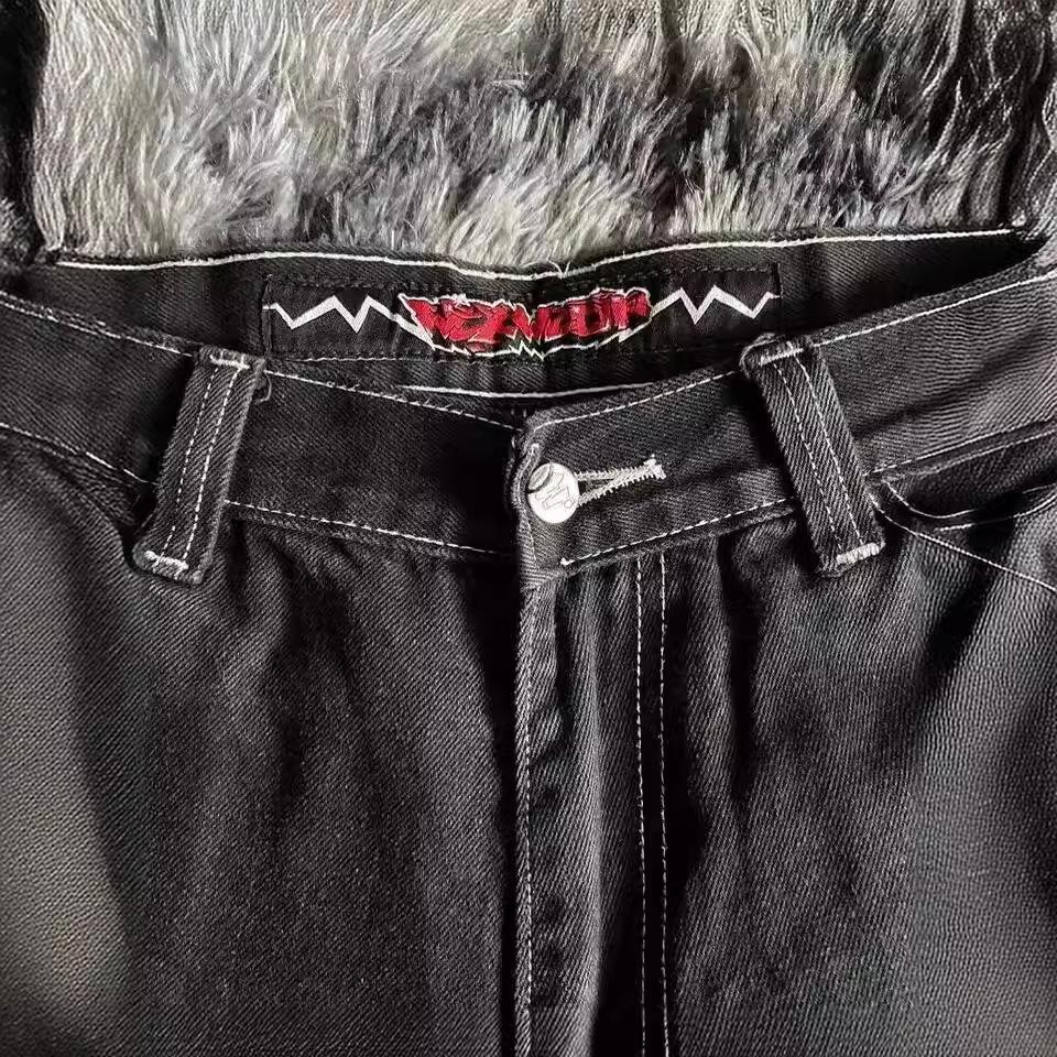 Men's Y2K Retro Hip Hop Embroidered Denim Shorts - High Waist, Casual & Versatile.