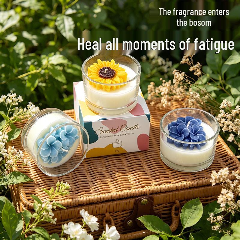 Handmade Flower-Shaped Aromatherapy Candle Set: Floral Scented Gift for Home and Bedroom Decor