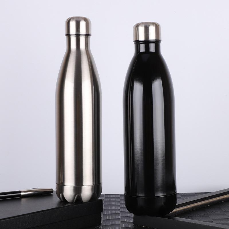 Sleek And Reliable Stainless Steel Insulated Water Bottle For Active Individuals