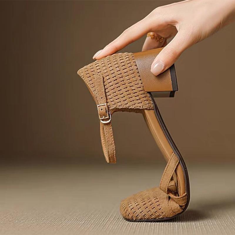 Fashion Retro Weave High Heel Sandals Women 2025 Summer Square Toe Ankle Strap Beach Shoes Roman Closed Toe Square Heels Casual Shoes