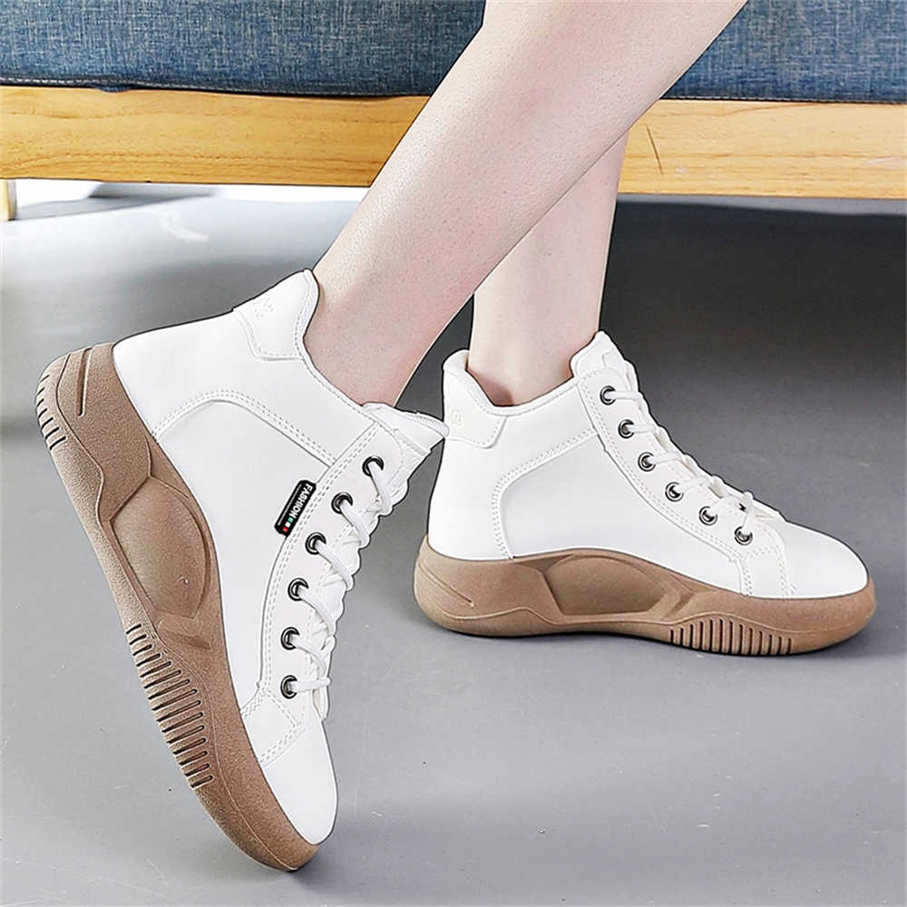 Fashion Hi Cut Mid Husband Sneakers Heels For Women Shoes Big Sneakers Sports Famous Brand New Season Athletics Tennes Overseas