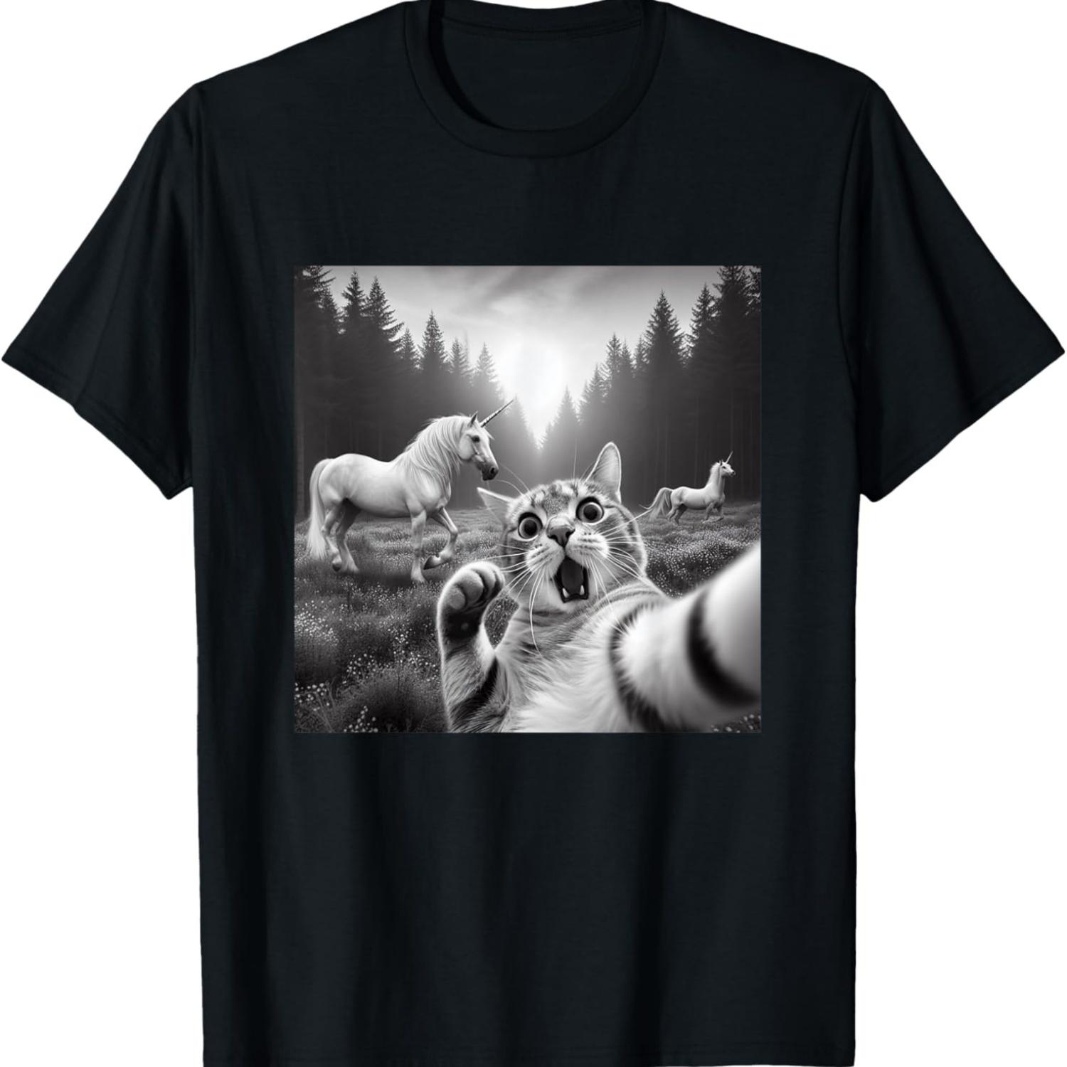 

Funny Surprised And Scared Cat Selfie With Unicorns T-Shirt S