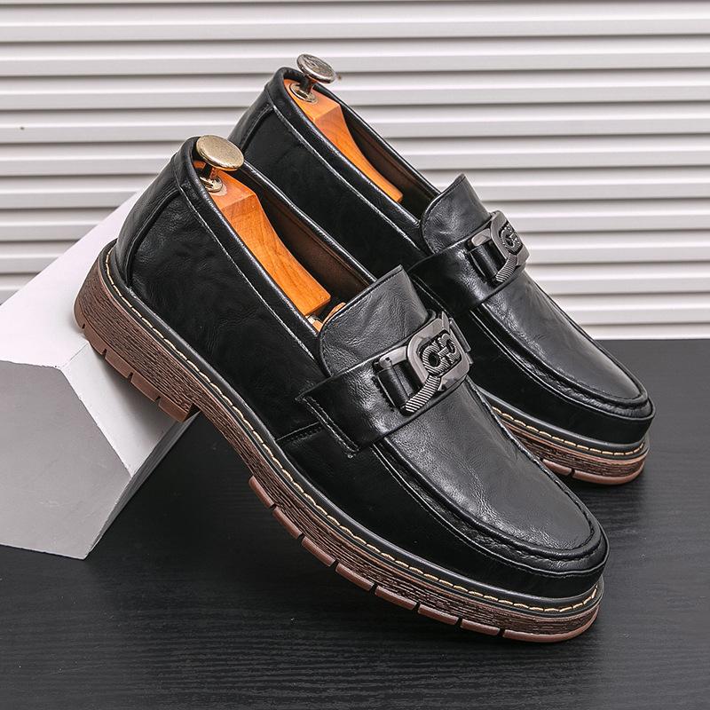 

Новая мужская повседневная кожаная обувь в британском стиле, модельная, на одной педали, мужская кожаная обувь, трендовая деловая мужская обувь, цельная 38