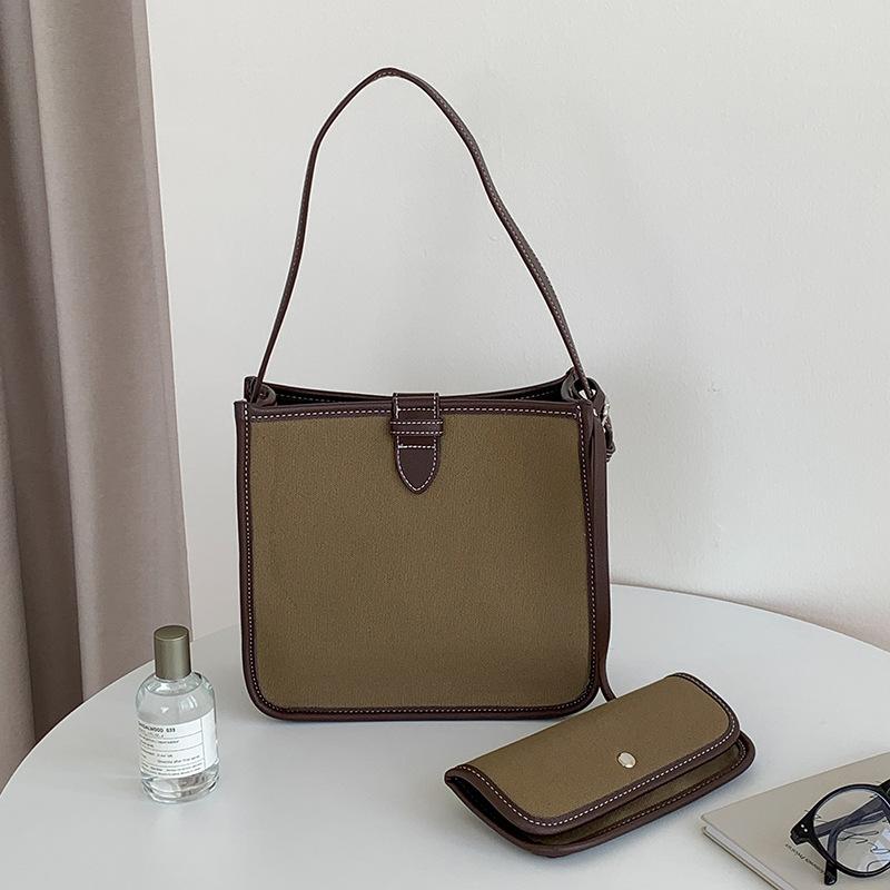 

Canvas bag for work commute, high-end shoulder bag, large-capacity women s splicing, portable tote bag for women зелёный