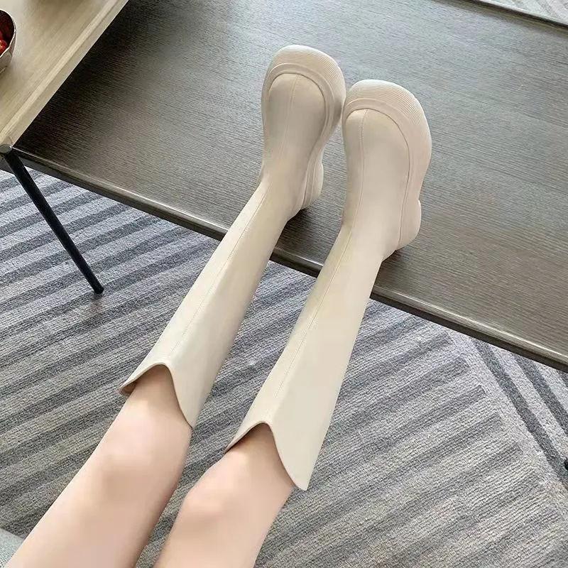 Increase height and slim Martin boots women's boots 2025 new fashion trend V-mouth knight boots popular versatile boots