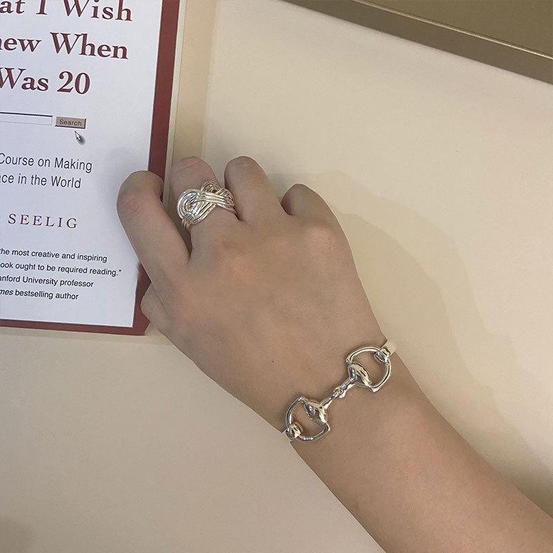 Korean S925 Silver Horseshoe Buckle Bracelet - Retro Hip Hop Style for Women