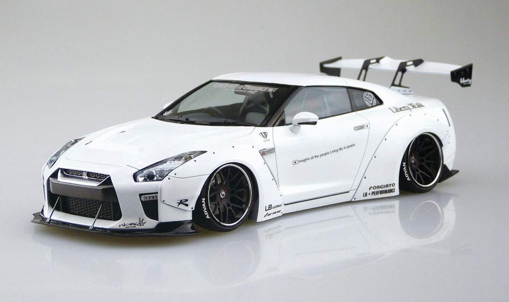 AOSHIMA Liberty Walk Series LB Works R35 Type Plastic Model 1/24 No.11 GT-R 1.5