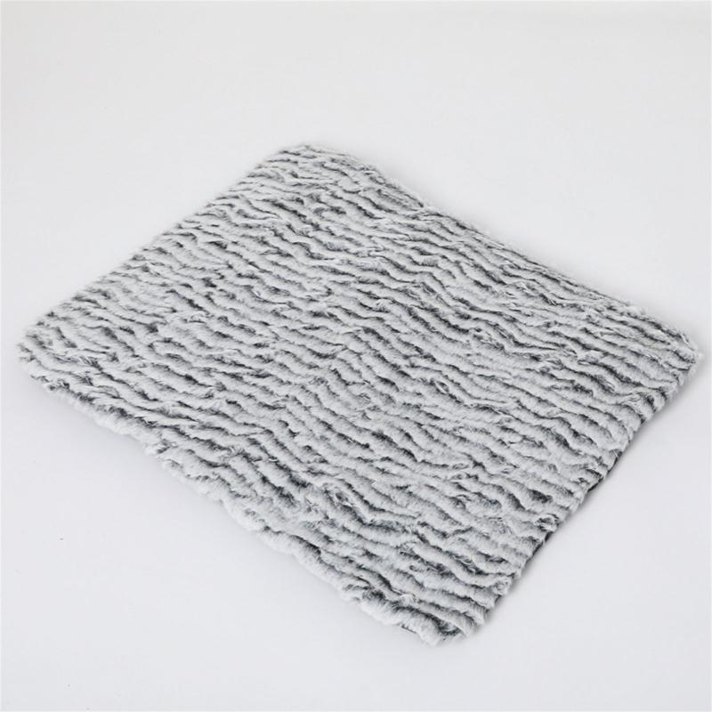 Washable Pet Warming Pad, Reflective Aluminum Film, Soft Textured Fabric and Traction Backing for Indoor Dog Lounging