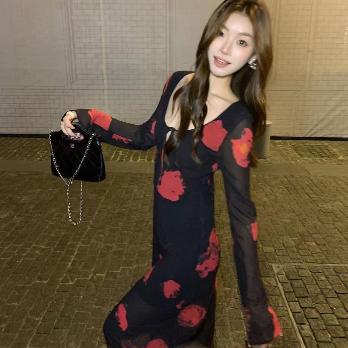 

Elegant French Black Patchwork V-Neck Slimming Long Dress - Sexy & Stylish Korean Vacation Wear Extra Large чёрный