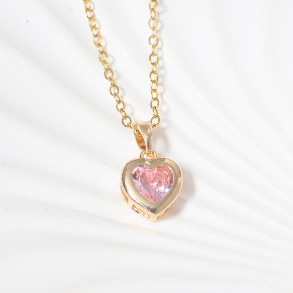 Heart Pendant Necklace for Women New Fashion Golden Stainless Steel Clavicle Chain Wedding Party Daily Wear Jewelry Accessories