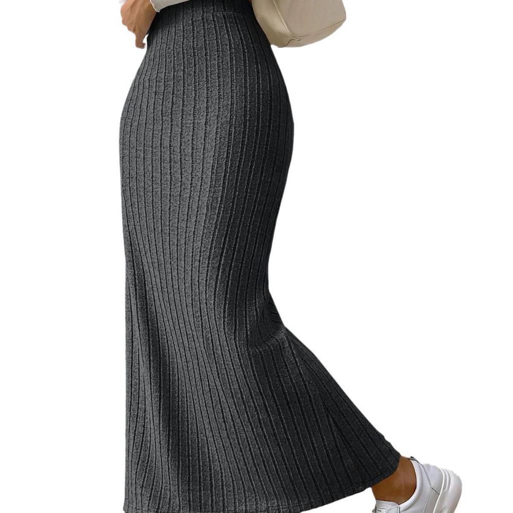 2025 High-Waisted Knit Skirt with Side Slit - Autumn/Winter European & American Style for Women