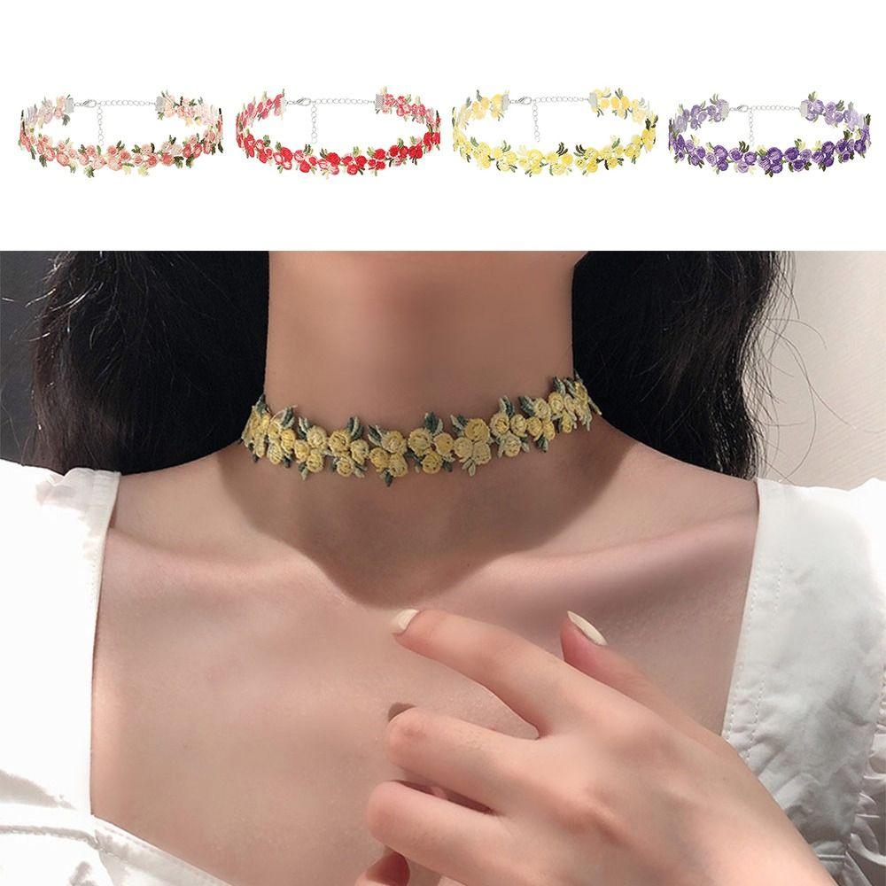 

Lace Floral Necklace Decorative Embroidery Clavicle Chain Creative Gift Flower Choker рожевий