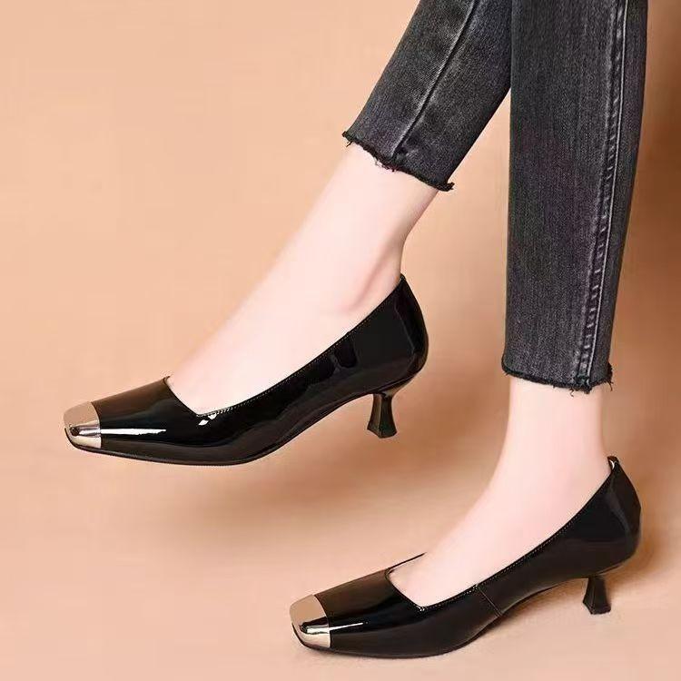 Small Square Head Shallow Mouth Single Shoes Women's 2025 Spring New Elegant French Simple Metal Burgundy Patent Leather High Heels