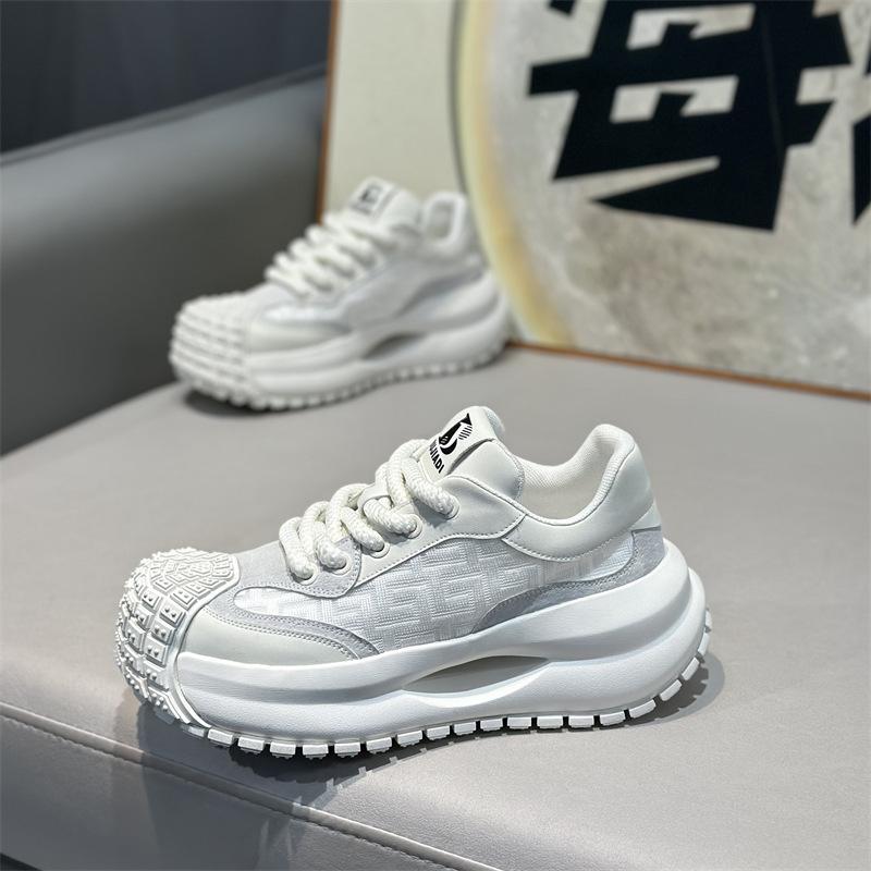 Spring new low-top mesh breathable and comfortable casual thick-soled lace-up dad shoes bjd