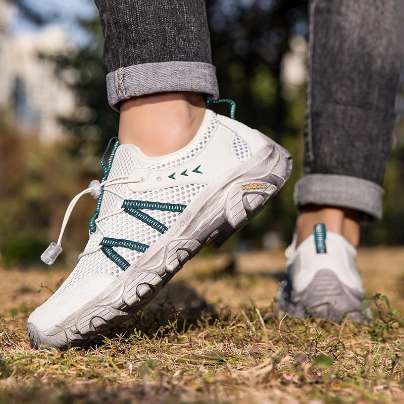 Mesh Hiking Shoes for Men Lightweight Anti-Slip Trekking Sneakers Men Women Outdoor Mountain Climbing Shoes Botas De Caminhada