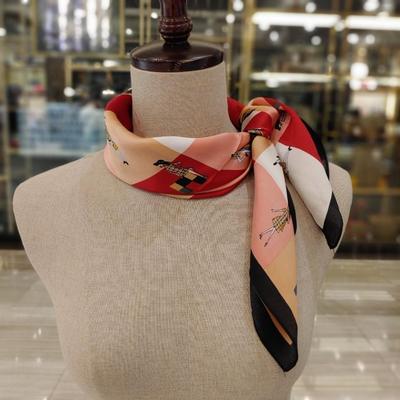 Accessoires – Sjaals en hoofddoeken
