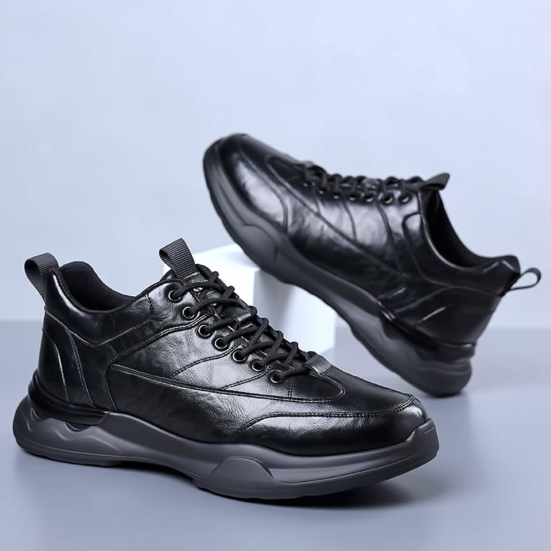 FashionMen Shoes slip on fashion Non-slip Leather Sneakers Lightweight Tennis Shoes Man outdoor Breathable Casual Shoes men flats