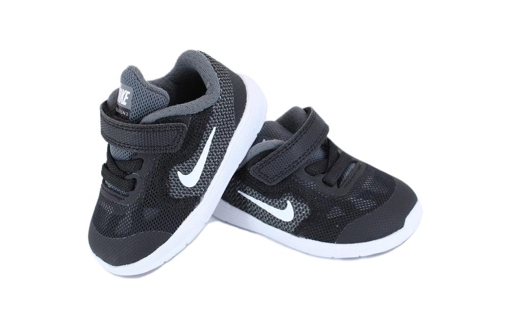 Nike REVOLUTION 3 Casual Low top Toddler Shoes Black Gray Infant And Toddler 819415-001