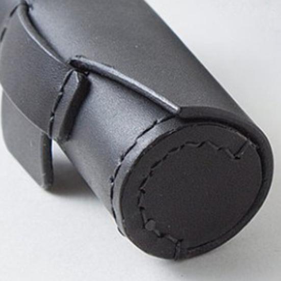 Lip Balm Holder Faux Leather Lipstick Sleeve Reusable Lip Balm Protector Wallet Lipstick Case for Ladies Handbag Clutch Bag