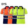 Gut sichtbares Sicherheits-T-Shirt mit Reversknopf und reflektierendem Band. Schnelltrocknendes, atmungsaktives Arbeitskleidungs-Sicherheitsoberteil für Bauarbeiter
