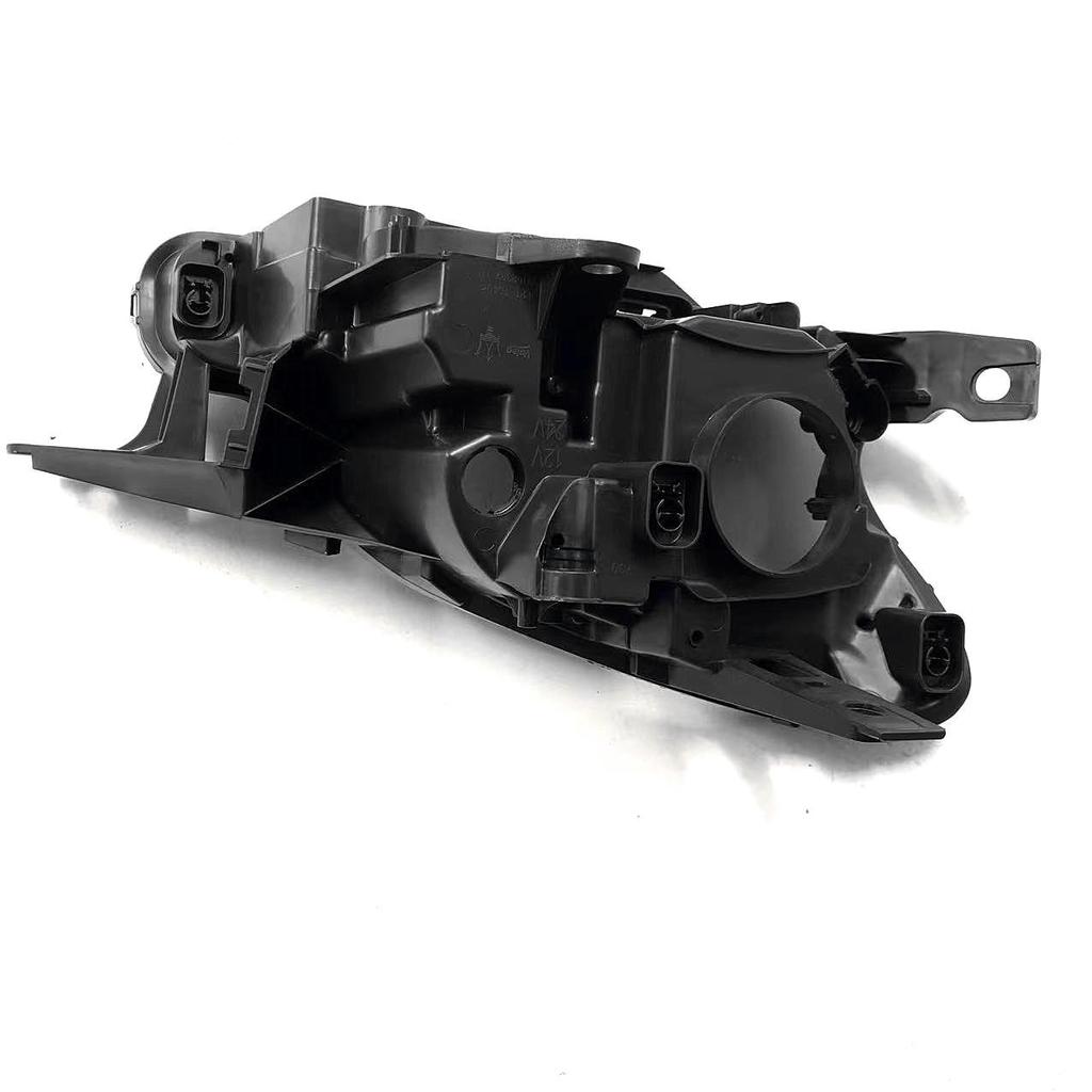 Maserati Quattroporte 13-17 Rear Headlight Base Black Shell