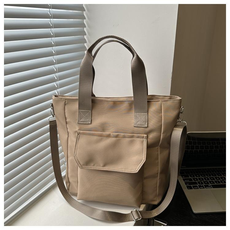 

Трендовая холщовая женская модная нейлоновая повседневная однотонная трендовая большая вместительная портативная наплечная сумка-тоут женская хаки