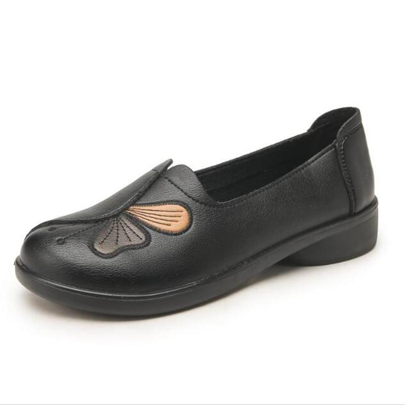 Women Shoes Comfort Slip-On Ladies Loafers Shoes for Women Hand Sewing Thread Mom Flats Outdoor Low Heels Women Shoes
