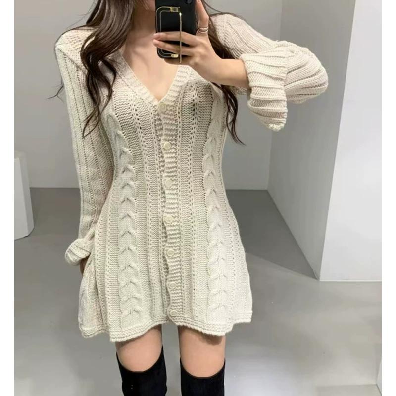 Harajuku Women's Sweater Aesthetic Solid Color Emo Girls Fashionable Everyday V-Neck Chic Vintage American Casual Y2K Basic Tops