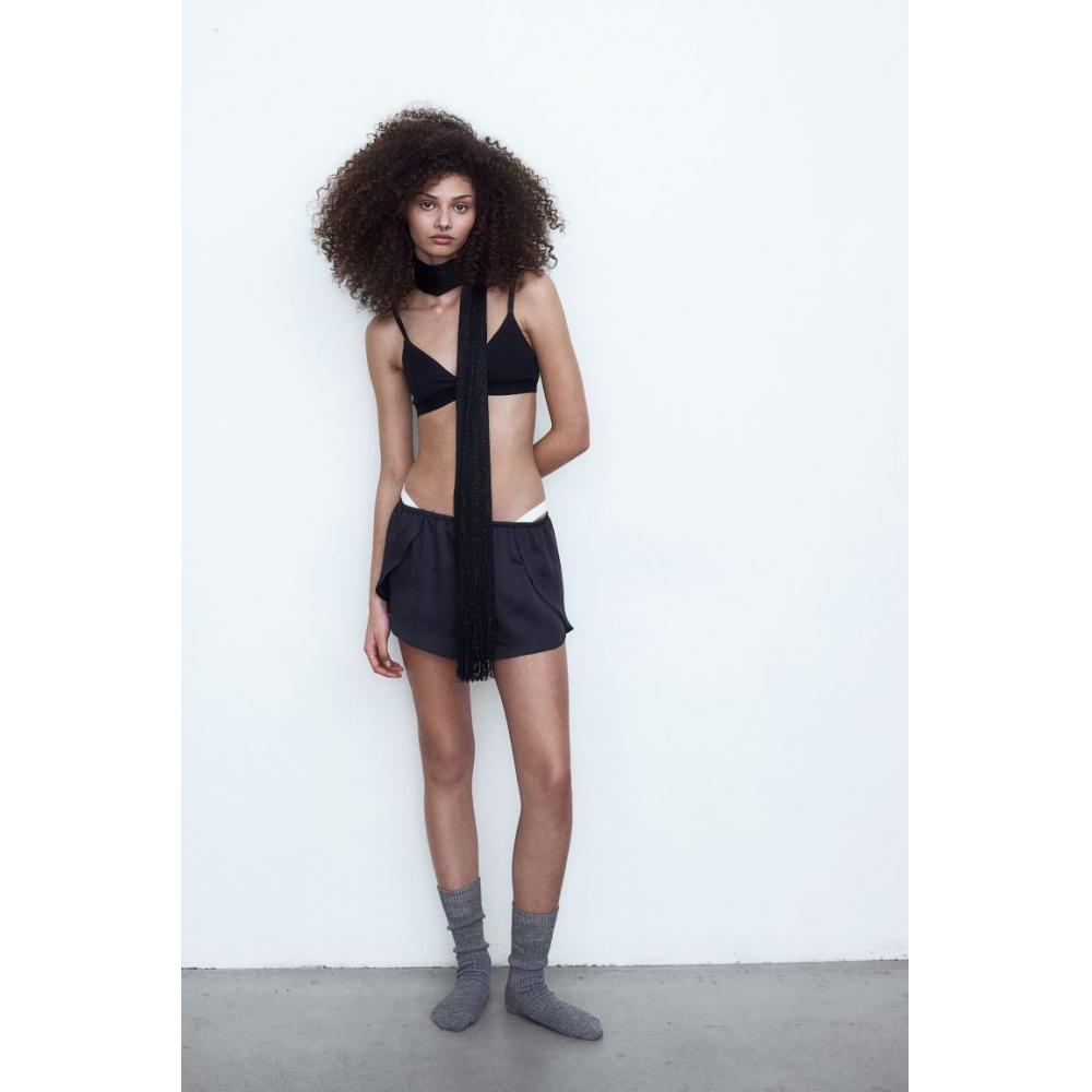 

H M 2 piece bra top set black white