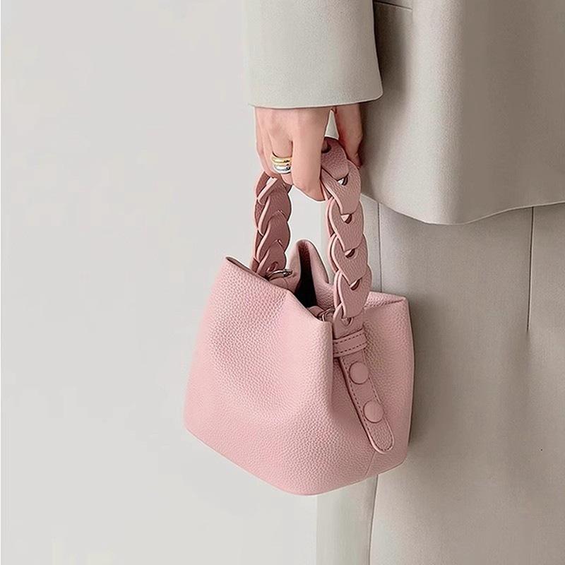 

2025 New Women s Bag Fashion Versatile Autumn Winter Bucket Bag Handbag Basket Shoulder Crossbody Small Bag рожевий